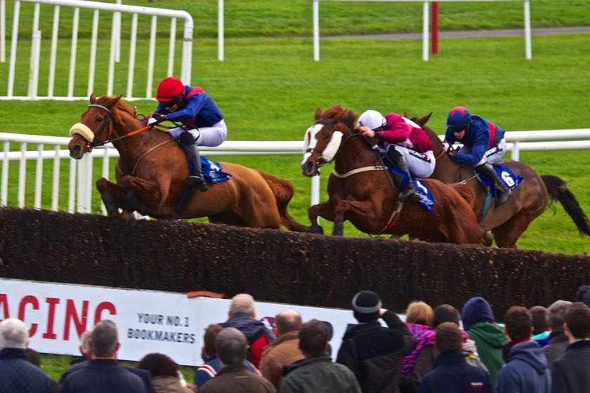 Irish Grand National Stats and Trends: Age, Weight, Finishing Position & Winner Rating Odds